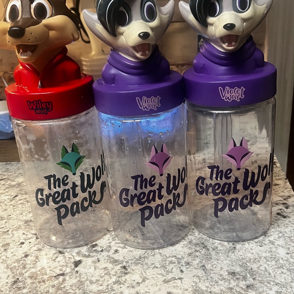 The Great Wolf Pack Water Bottles